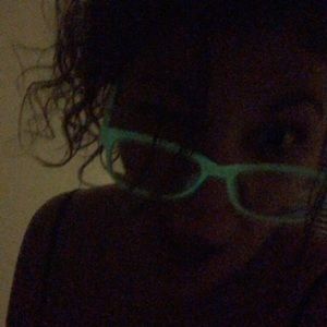 Meet your Posher, Shayle